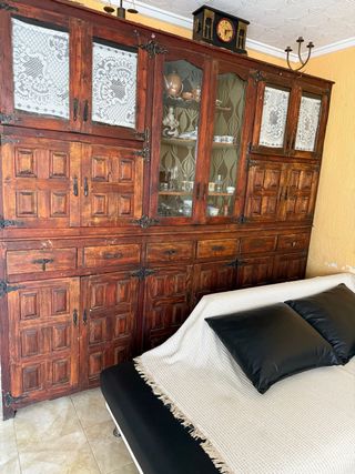 Regalo Mueble Castellano Madera y Cristallo