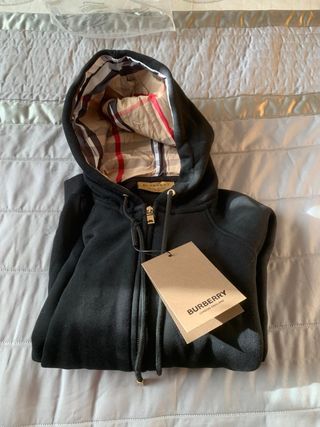 Chaqueta Burberry con capucha Negra