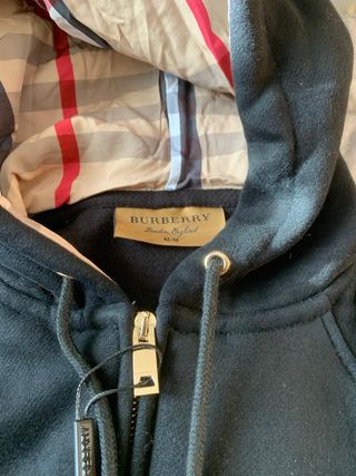Chaqueta Burberry con capucha Negra