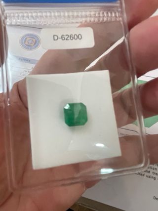 Esmeralda Natural 2.29 Ct Brasil IGE