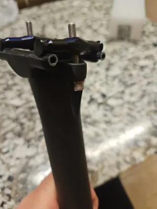 Tija sillín carbono 31.6mm