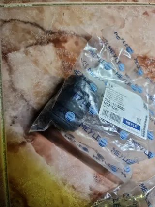 MEYLE Casquillos Brazo Suspensión 514 610 0003