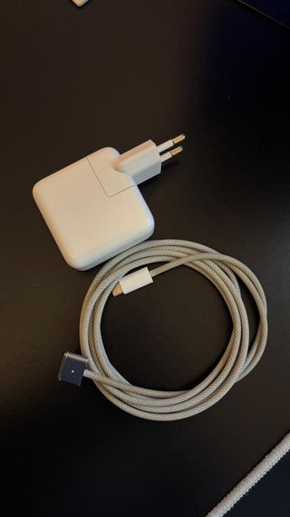 MacBook Air M2 13 Plata