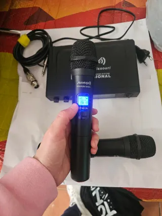 Pareja de Micrófonos Inalámbricos Audibax VHF