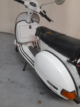 Vespa PX125 1999 Scooter Blanca
