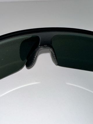 Lentes de sol polarizados negros