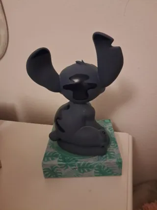 Puzzle Stitch y  Reloj Despertador