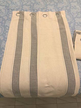 Set di tende a righe beige e grigio