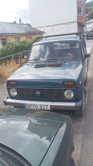 Lada Niva 2002