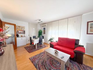 Piso en venta en Creu de la Mà - Rally sud en Figueres