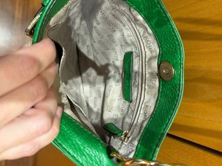 Bolso Michael Kors Piel Verde Dorado