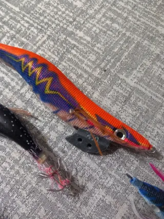 Señuelos calamar y sepia (egis/pajaritos)