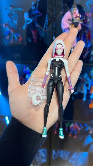 Figura Gwen Spider-Verse Marvel Legends