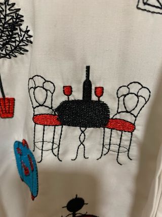 Camisa blanca con bordados París