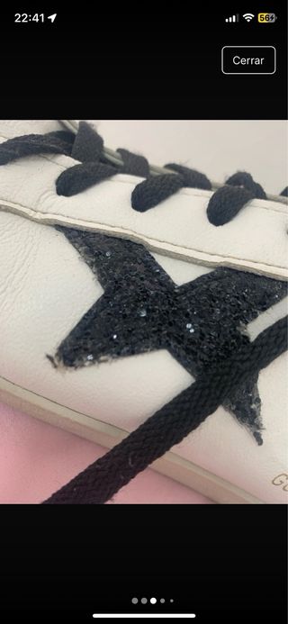 Zapatillas blancas con estrella y brillo