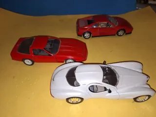 Lote 3 coches 1/24 Majorette, Burago