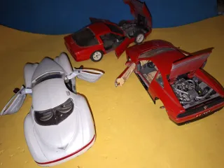 Lote 3 coches 1/24 Majorette, Burago