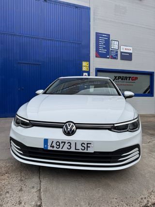 Volkswagen Golf 2021