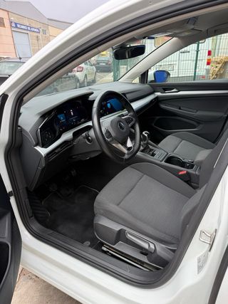 Volkswagen Golf 2021