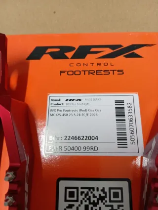 Estribos Gas Gas Vermelhos