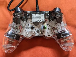 Mando Nacon Pro Compact RGB Xbox