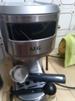 Cafetera AEG. URGE VENDER