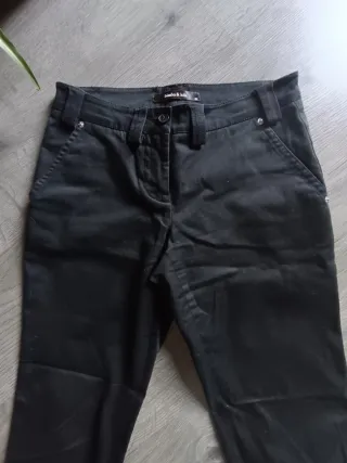 Pantalones negros