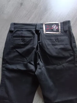 Pantalones negros