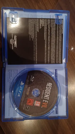 Resident Evil 7 Biohazard PS4 VR