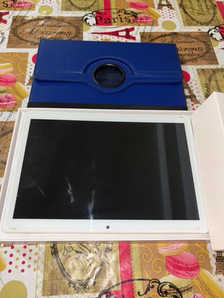 Tablet Android 10 Blanca y Azul