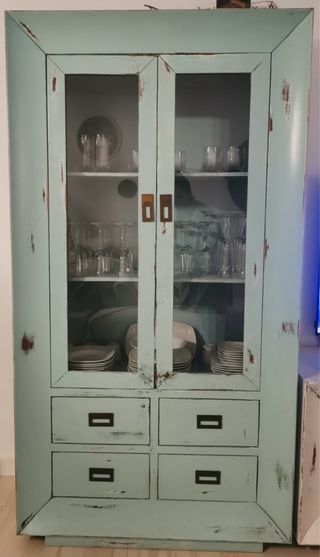 Mueble de salón de madera maciza