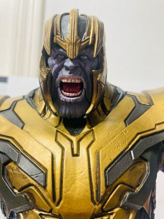 Estatua Thanos Armored 1000 Unds