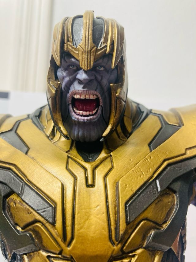 Estatua Thanos Armored 1000 Unds