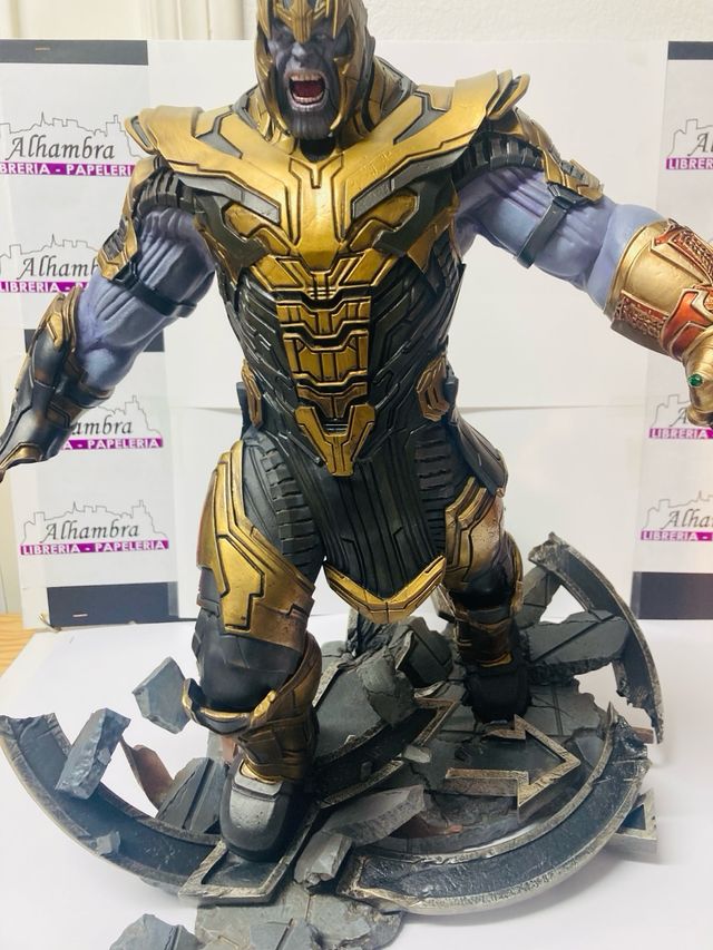 Estatua Thanos Armored 1000 Unds