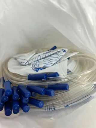 Bolsas AIESI 2L con grifo 120cm