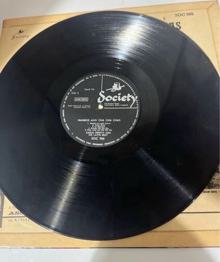 Vinilo Mambos and Cha Chas