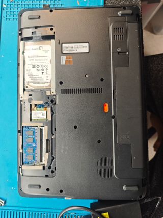 Ordenador portátil Acer básico