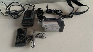 Videocámara Panasonic NV-GS15 24x Zoom