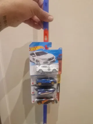 Perchero Pared Hot Wheels 4 Coches