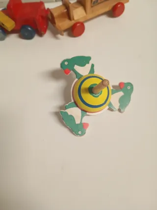 Juguetes de madera: camiones y más