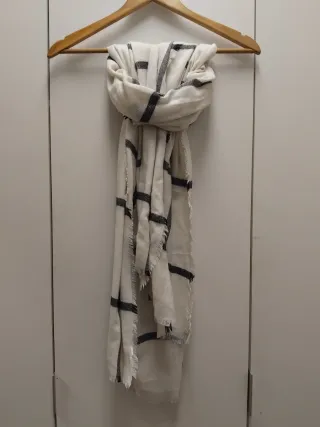 Pañuelo/Chal/Bufanda Cuadros Blanco y Negro