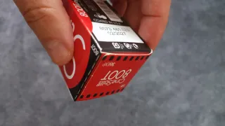 Carrete CineStill 800T 35mm sin abrir