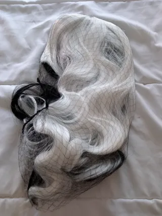 Disfraz Cosplay completo Cruella de Vil a estrenar