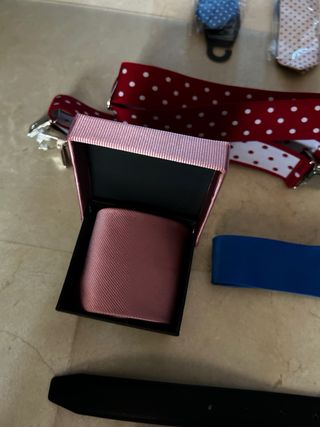 Lote Corbatas, Pañuelos, Tirantes y Cinturones