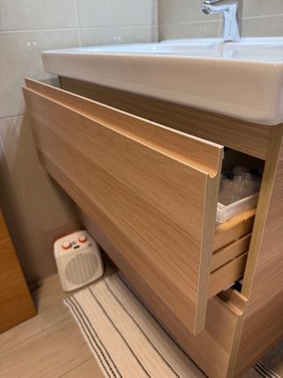Mueble de baño Ikea madera + Lavabo incluido