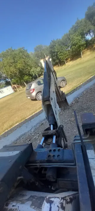 Implemento miniretroexcavadora Bobcat