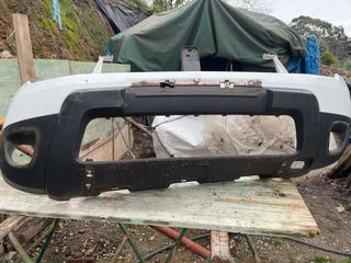 Defensa delantera Dacia Duster