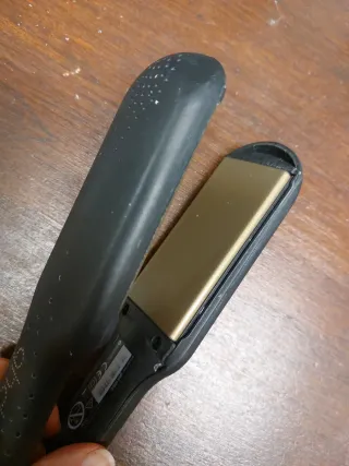 Piastra per capelli ghd max nera