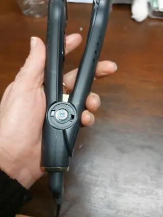 Piastra per capelli ghd max nera