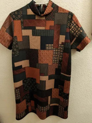 Vestido Patchwork Cuello Alto Manga Corta